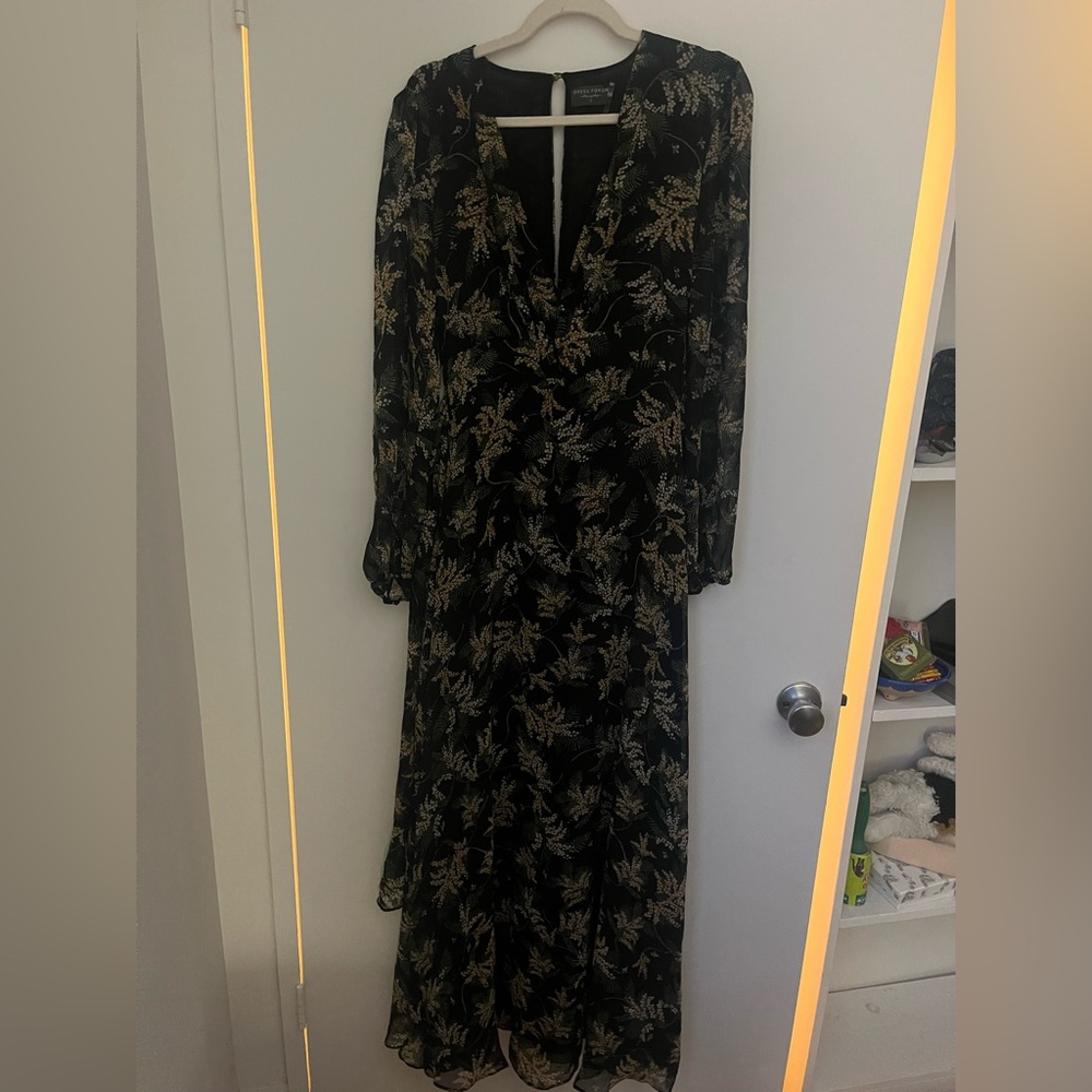 Beautiful floor length dress with cut out and back slit